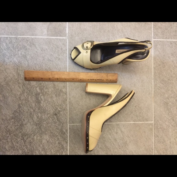 NIB Chinese Laundry platform pumps bone Sz 8 - Picture 3 of 6